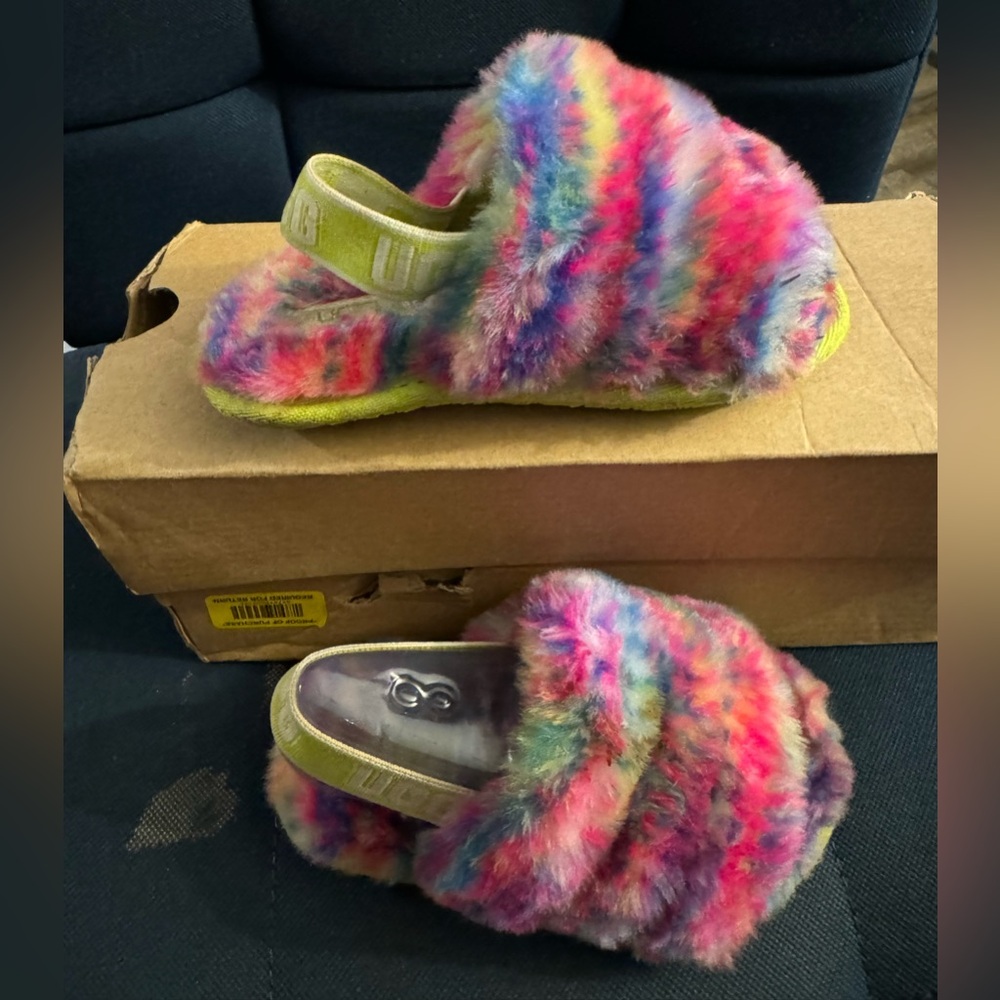 Toddler girl fluff slides pink multi color